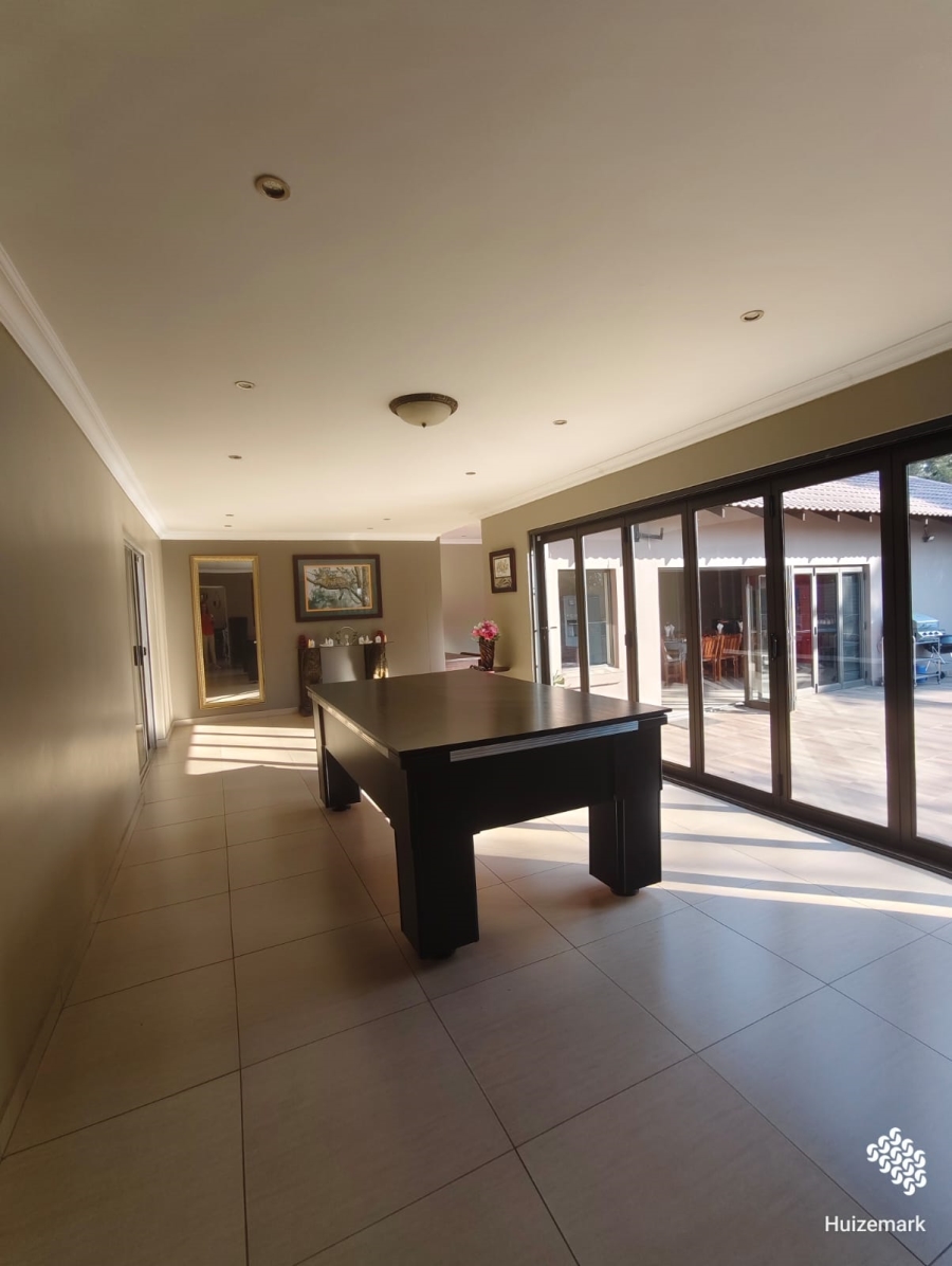 5 Bedroom Property for Sale in Vaalpark Free State